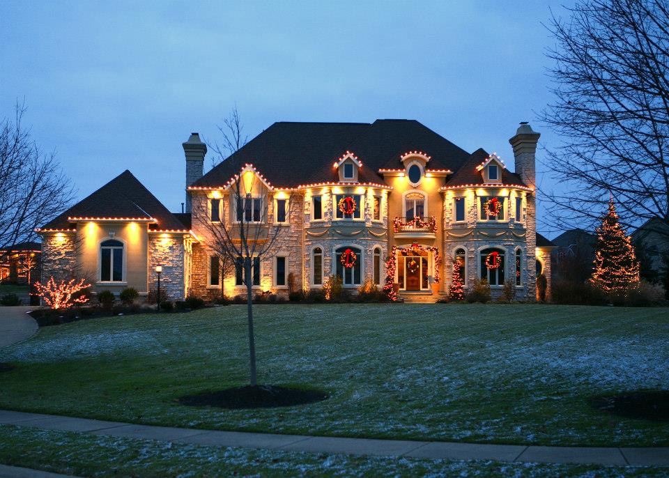 Exterior Holiday Lighting in Season